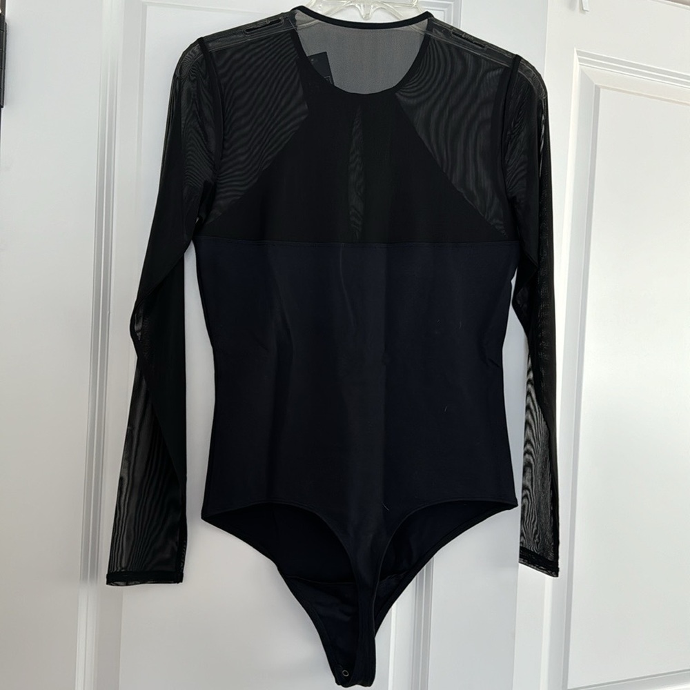 NWT Abercrombie Long-Sleeve Mesh Keyhole Bodysuit